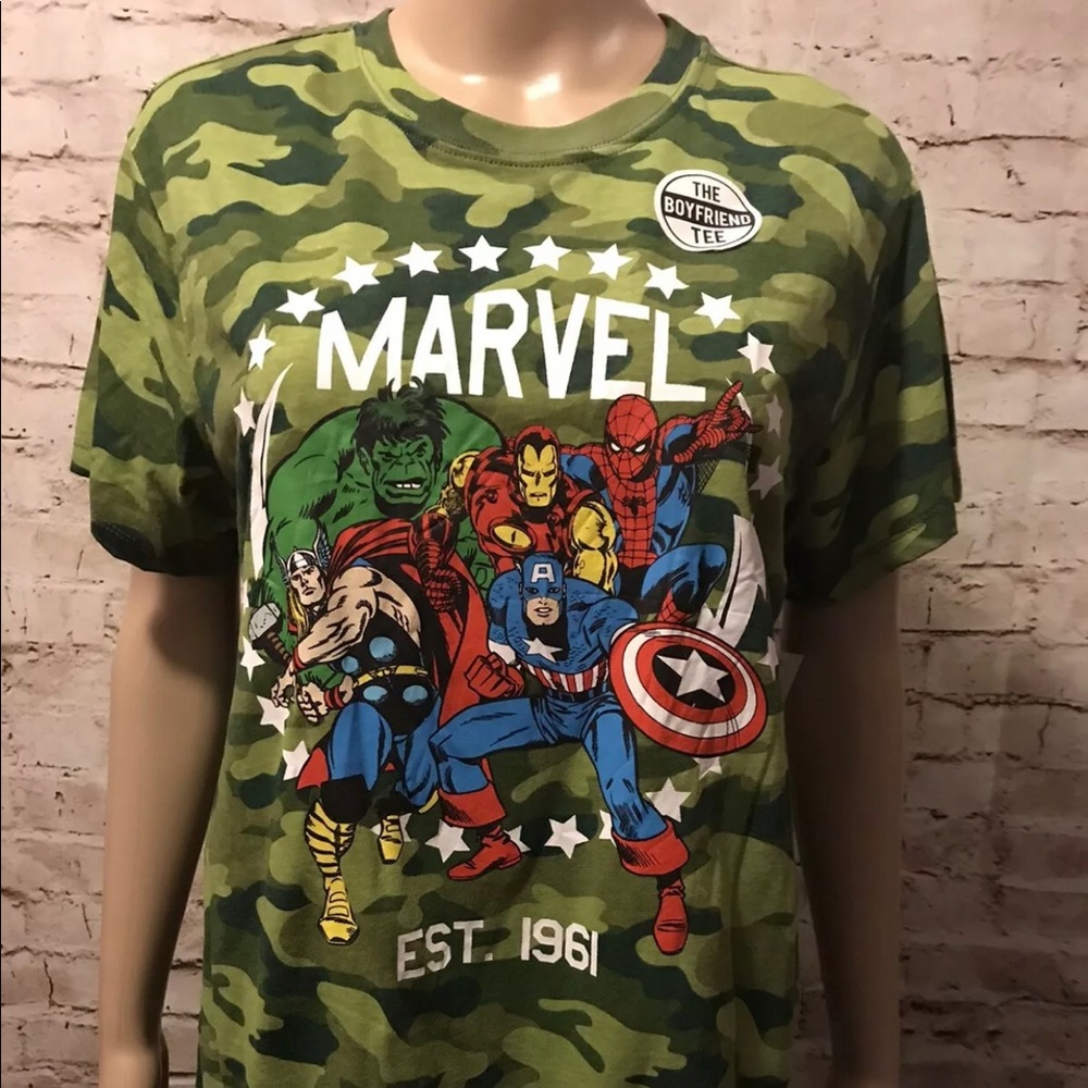 Green Marvel Junior’s Camouflage Boyfriend Tee